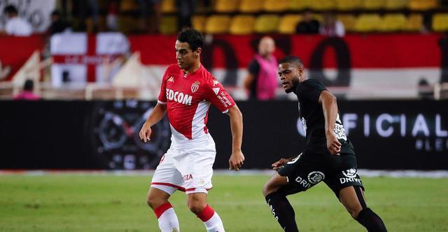 包揽前四名 包揽前四名