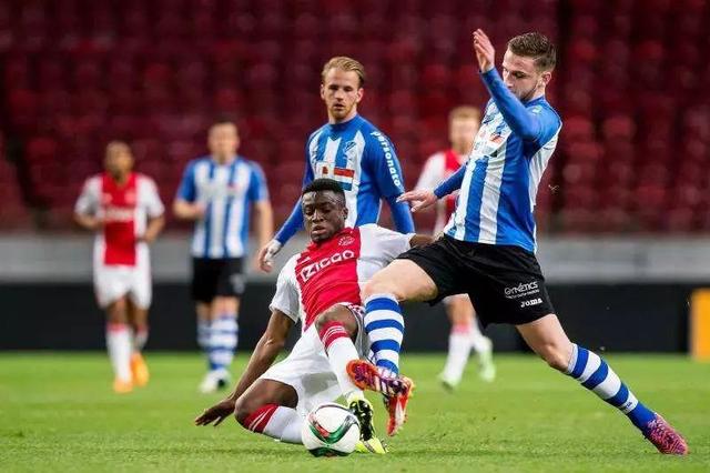 闪烁着激动 闪烁着激动